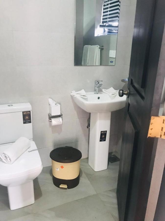 3R Resort Negombo Kültér fotó