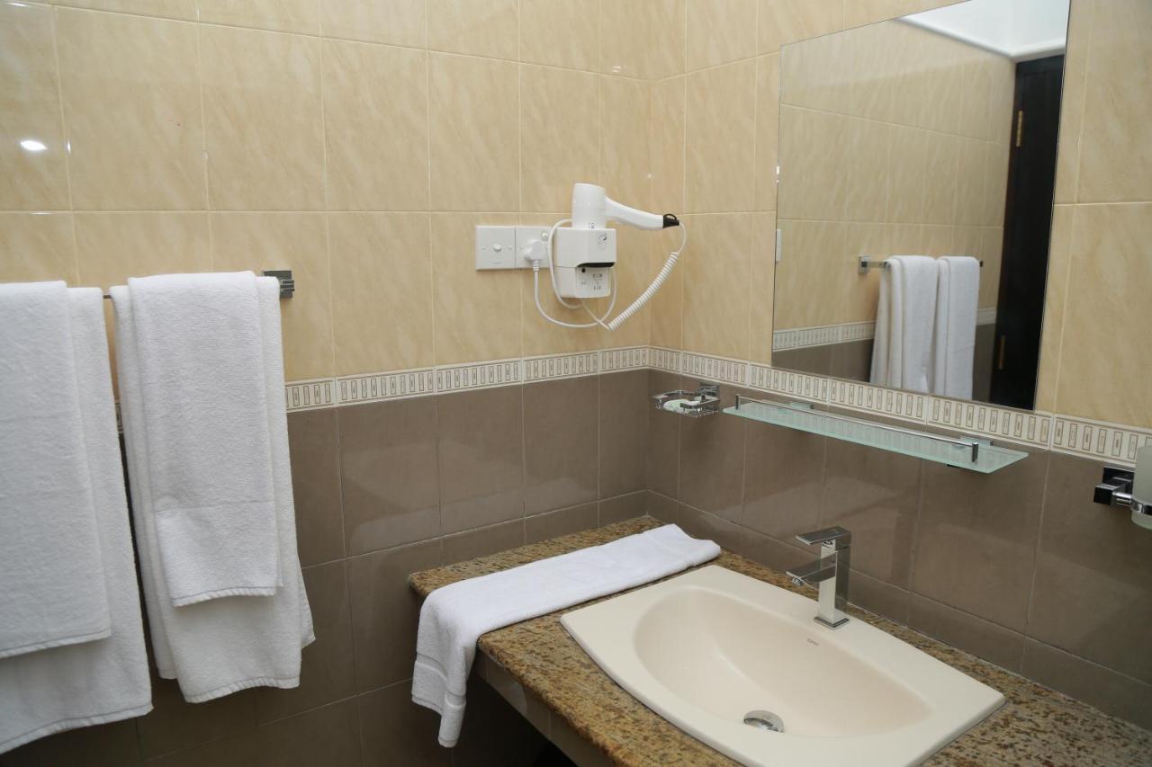 3R Resort Negombo Kültér fotó